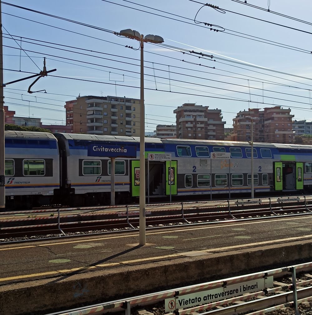 On the train from Civitavecchia to Rome